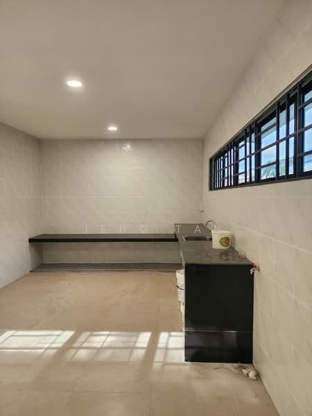 Rumah Teres 1 Tingkat untuk Dijual di Kuching (Sarawak) - Jeno Tan - Kitchen - PropertyGuru.com.my