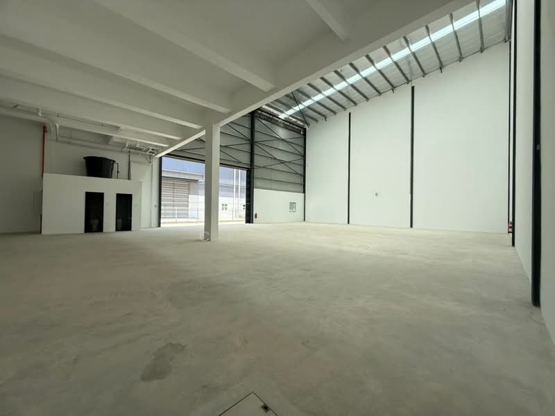 Kilang untuk Disewa di Kapar Industrial Park (Kapar) - CK Hoo - Interior - PropertyGuru.com.my
