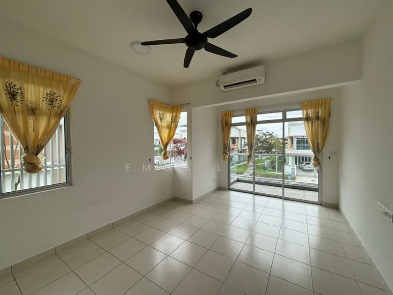 2-storey Terraced House for Rent in Iskandar Puteri (Nusajaya) (Johor) - Emma Lee - Living Room - PropertyGuru.com.my