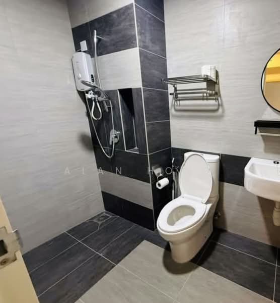 Kondominium untuk Disewa di Aster Residence - Alan Hong - Bathroom - PropertyGuru.com.my