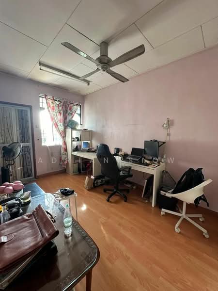 2-storey Terraced House for Sale in Taman Bukit Maluri (Kepong) - Adrian Siow - Study - PropertyGuru.com.my