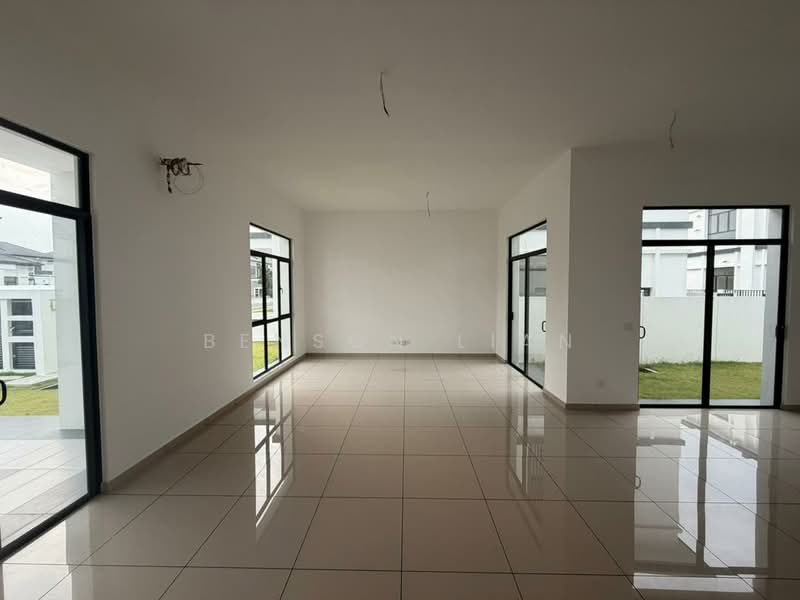 Rumah Teres 2 Tingkat untuk Disewa di Shah Alam (Selangor) - Benson Lian - Living Room - PropertyGuru.com.my