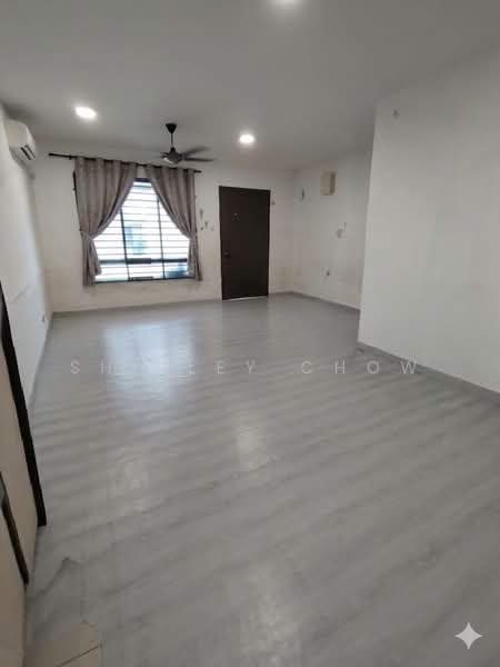 2-storey Terraced House for Sale in Kota Kinabalu (Sabah) - shirley Chow - Living Room - PropertyGuru.com.my