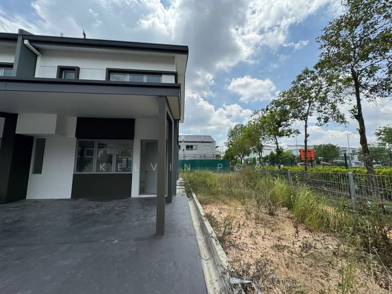 Rumah Teres 2 Tingkat untuk Dijual di Puchong (Selangor) - Kelvin Pook - Exterior - PropertyGuru.com.my