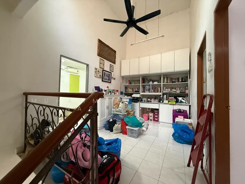 2-storey Terraced House for Sale in Taman Sutera (Kajang) - Muhammad Zhariff Nasharudin - Study - PropertyGuru.com.my