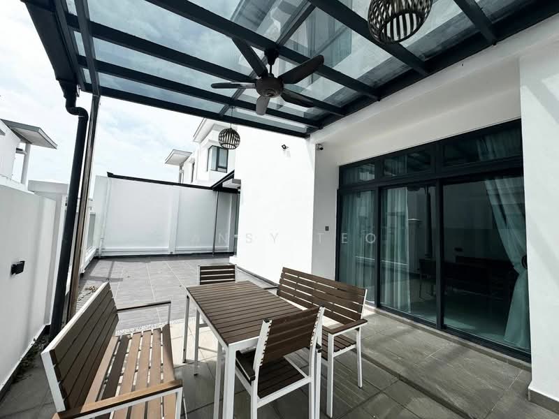 Condominium for Sale at The Cove Semi-Detached @ Horizon Hills - Pansy Teo - Exterior - PropertyGuru.com.my