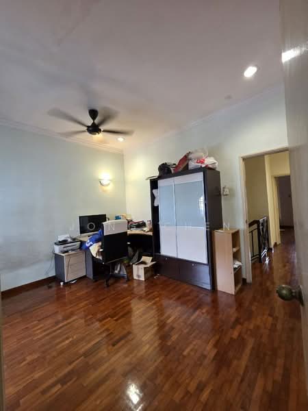 2-storey Terraced House for Sale in Taman Molek (Johor Bahru) - Jong Chen - Study - PropertyGuru.com.my
