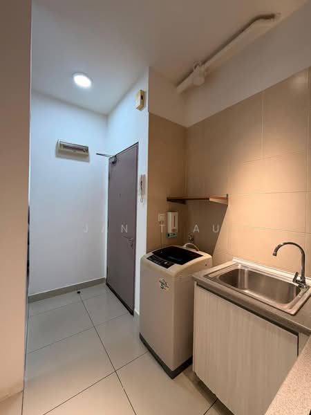 Service Residence for Sale at Flexis @ One South - Janet Au - Interior - PropertyGuru.com.my