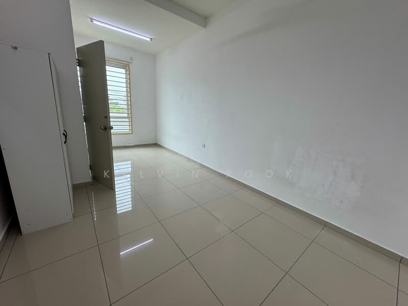 2-storey Terraced House for Sale in Bandar Sri Sendayan (Negeri Sembilan) - Kelvin Pook - Interior - PropertyGuru.com.my