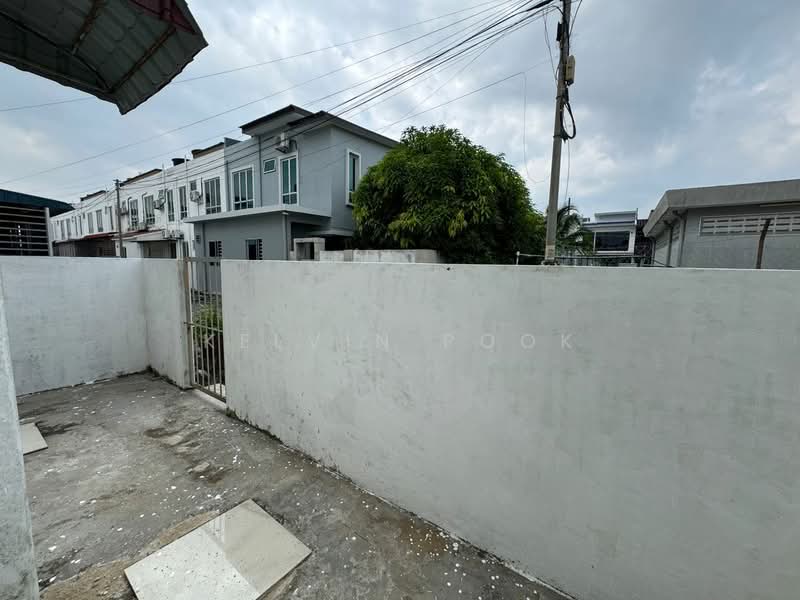 2-storey Terraced House for Sale in Bandar Sri Sendayan (Negeri Sembilan) - Kelvin Pook - Exterior - PropertyGuru.com.my