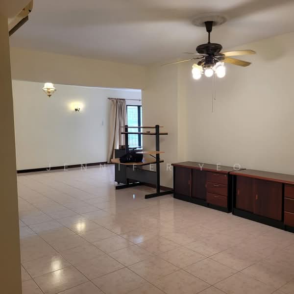 Kondominium untuk Dijual di Lanai Kiara - Jennifer Yeo - Living Room - PropertyGuru.com.my