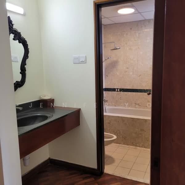 Kondominium untuk Dijual di Lanai Kiara - Jennifer Yeo - Bathroom - PropertyGuru.com.my