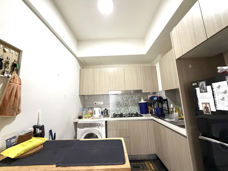 Service Residence for Sale at Gravit8, Klang - Eda Zainal - PropertyGuru.com.my