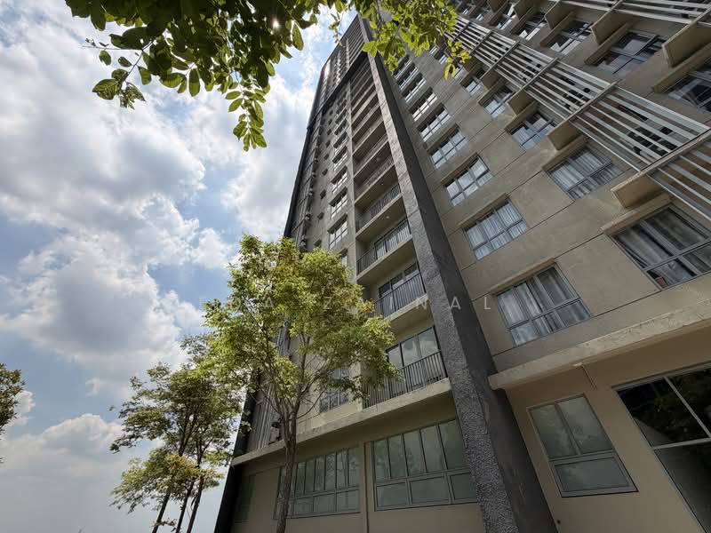 Service Residence for Sale at Gravit8, Klang - Eda Zainal - PropertyGuru.com.my