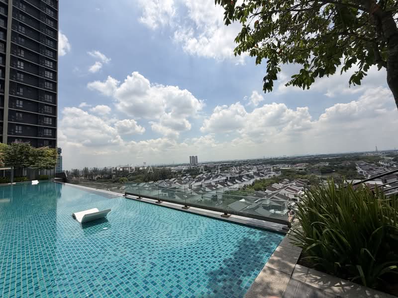 Service Residence for Sale at Gravit8, Klang - Eda Zainal - PropertyGuru.com.my