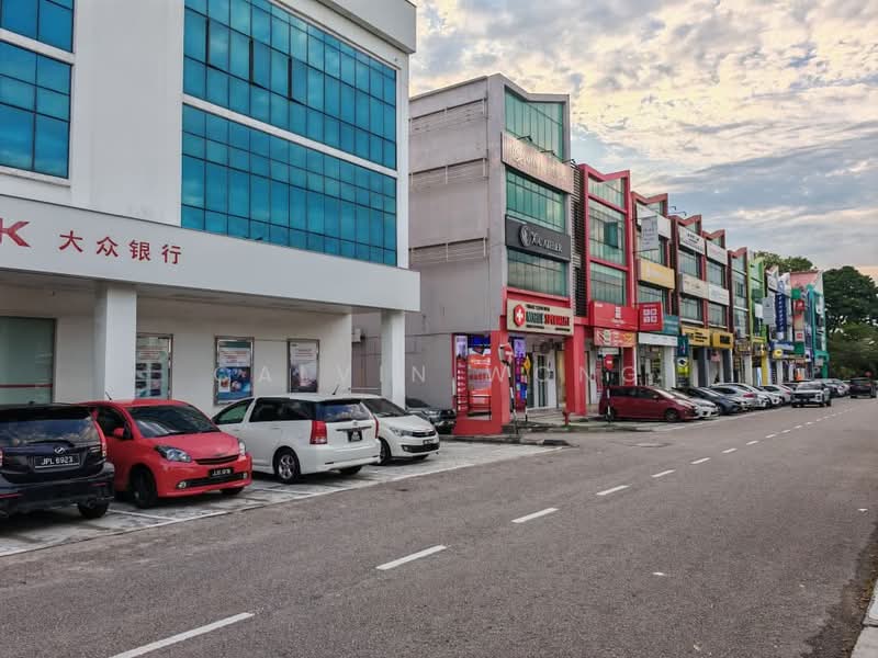 Shop / Office for Sale in Taman Molek (Johor Bahru) - Calvin Wong - Exterior - PropertyGuru.com.my