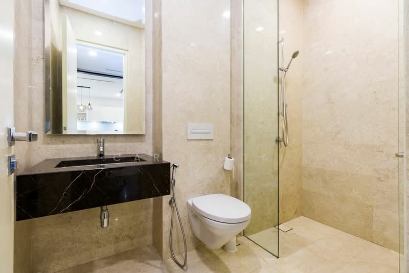 Service Residence for Sale at Banyan Tree Signatures - Carren Tai - Bathroom - PropertyGuru.com.my