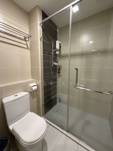 Condominium for Rent at The Haven - Jodie Kuan - Common Bathroom - PropertyGuru.com.my