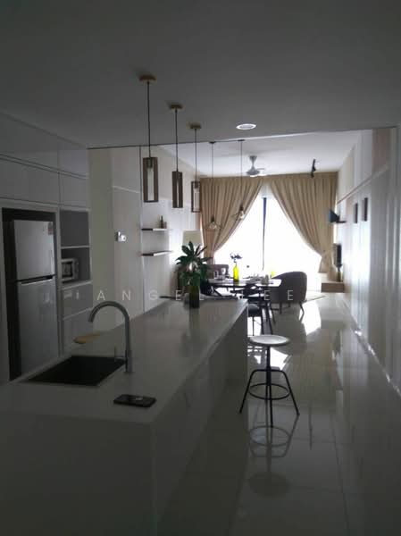Service Residence for Rent at Southkey Mosaic - Angel Lee - Kitchen - PropertyGuru.com.my