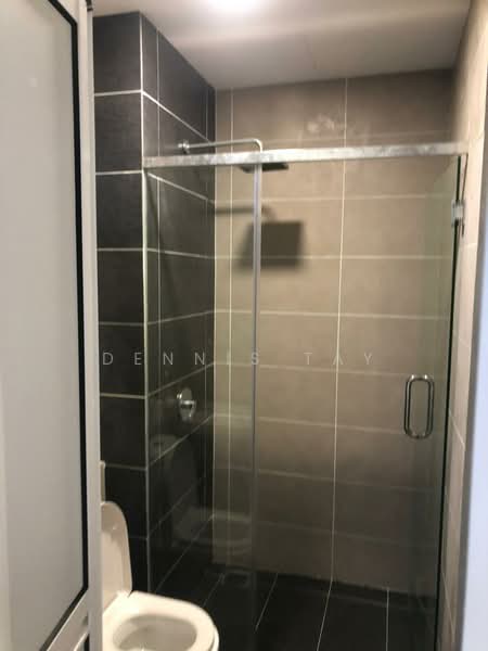 Service Residence for Sale at D'Pristine - Dennis Tay - Bathroom - PropertyGuru.com.my