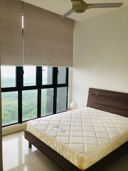 Service Residence for Sale at D'Pristine - Dennis Tay - Bedroom - PropertyGuru.com.my