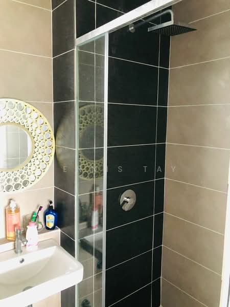 Service Residence for Sale at D'Pristine - Dennis Tay - Bathroom - PropertyGuru.com.my