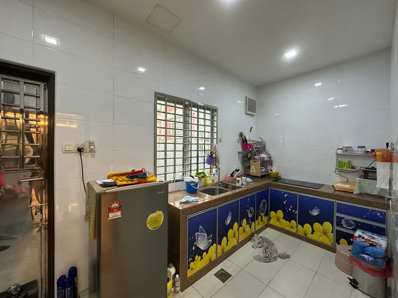 2-storey Terraced House for Sale in Nusa Sentral (Iskandar Puteri (Nusajaya)) - Evelyn Tan - Kitchen - PropertyGuru.com.my