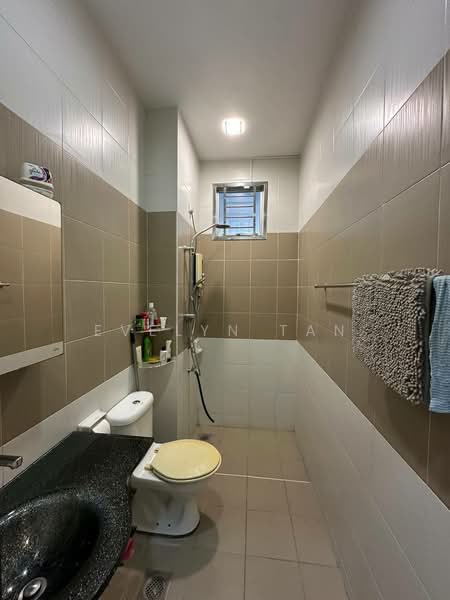 2-storey Terraced House for Sale in Nusa Sentral (Iskandar Puteri (Nusajaya)) - Evelyn Tan - Bathroom - PropertyGuru.com.my