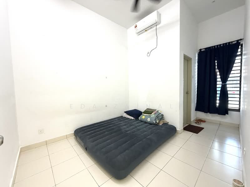 1-storey Terraced House for Sale in Klang (Selangor) - Eda Zainal - PropertyGuru.com.my
