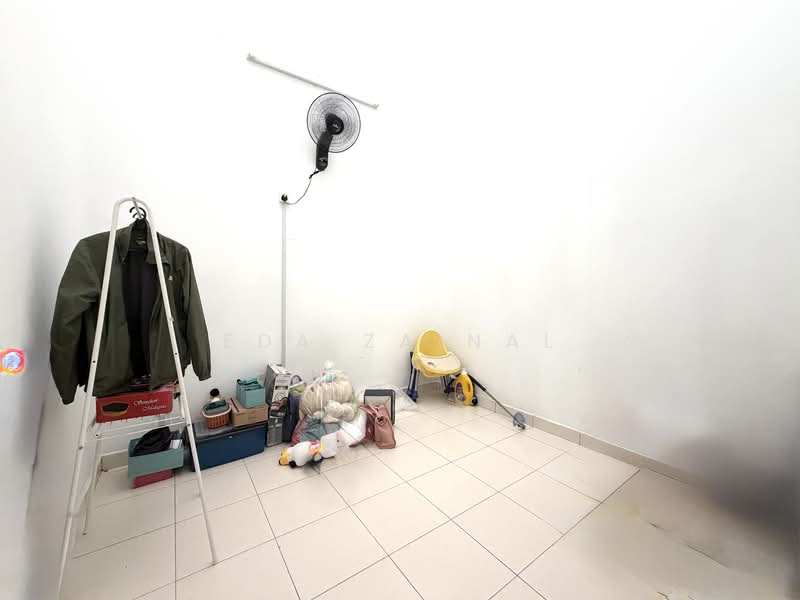 1-storey Terraced House for Sale in Klang (Selangor) - Eda Zainal - PropertyGuru.com.my