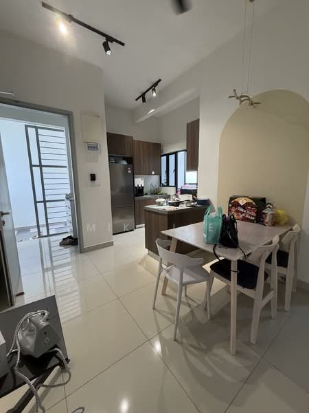 Kondominium untuk Disewa di Platinum Arena - Miki Lee - Kitchen - PropertyGuru.com.my