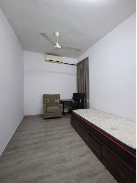 Pangsapuri untuk Disewa di Subang Perdana Goodyear Court 10 - CHOW XINNI - Bedroom - PropertyGuru.com.my
