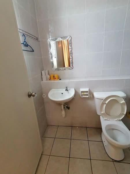 Rumah Teres 2 Tingkat untuk Disewa di Taman JP Perdana (Johor Bahru) - Poey Loh - Bathroom - PropertyGuru.com.my