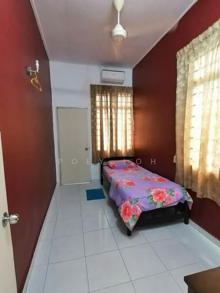 Rumah Teres 2 Tingkat untuk Disewa di Taman JP Perdana (Johor Bahru) - Poey Loh - Bedroom - PropertyGuru.com.my