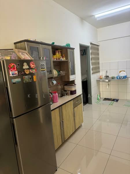Servis Apartment untuk Disewa di The Stone - Kelvin Tan - Kitchen - PropertyGuru.com.my