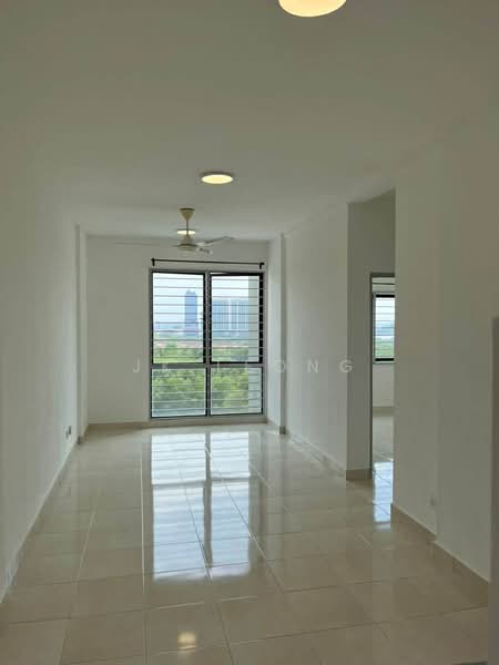 Apartment for Rent at Suria Ixora - JK Leong - Living Room - PropertyGuru.com.my