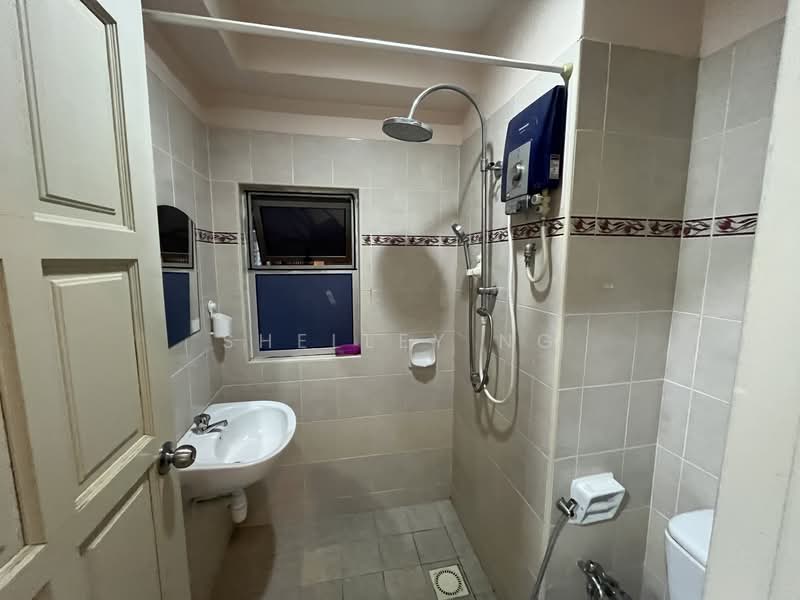 Condominium for Rent at Kelana Mahkota - Shelley Ng - Bathroom - PropertyGuru.com.my
