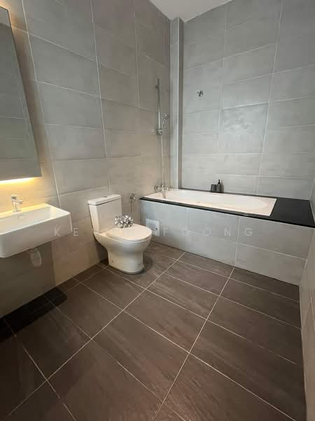 2-storey Terraced House for Sale in Kota Warisan (Sepang) - Kevin Foong - Bathroom - PropertyGuru.com.my