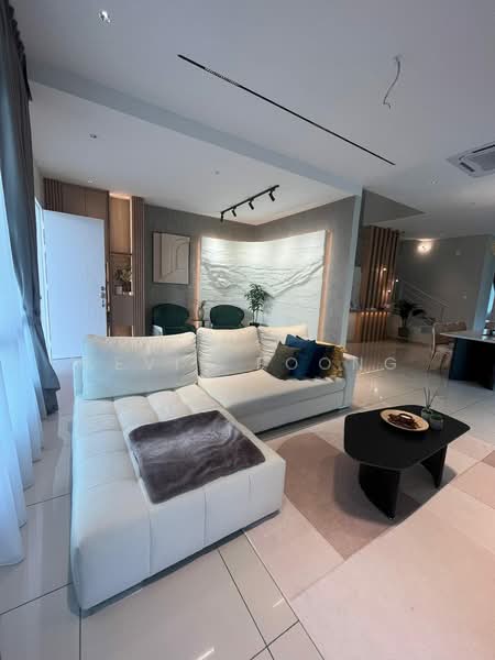 2-storey Terraced House for Sale in Kota Warisan (Sepang) - Kevin Foong - Living Room - PropertyGuru.com.my