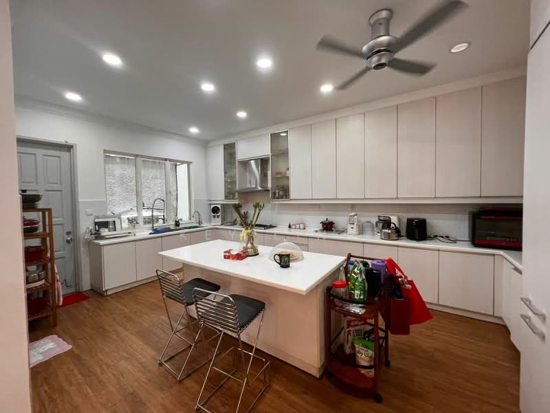 Rumah Berkembar untuk Dijual di Kota Damansara (Selangor) - Key Ling - Kitchen - PropertyGuru.com.my
