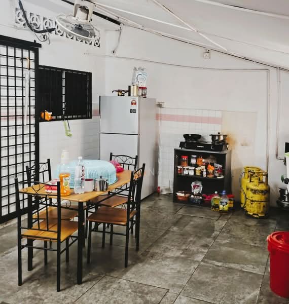 2-storey Terraced House for Sale in Jalan Kuching (Kuala Lumpur) - Evelyn Lee - Kitchen - PropertyGuru.com.my
