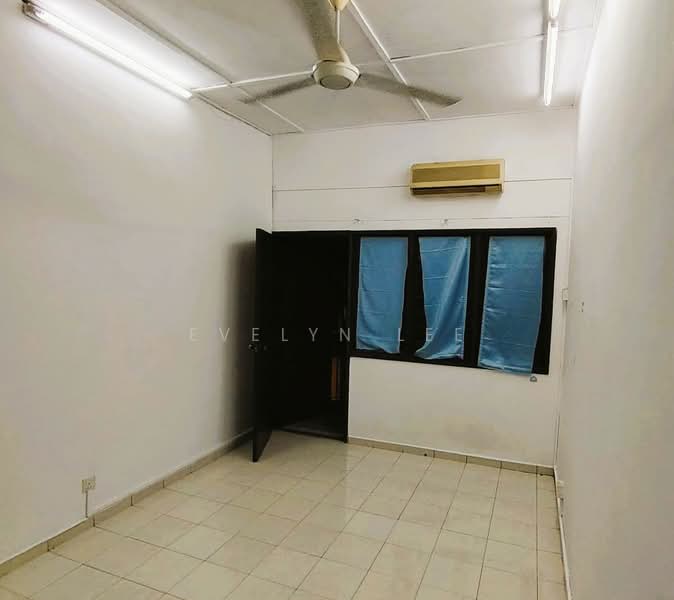 2-storey Terraced House for Sale in Jalan Kuching (Kuala Lumpur) - Evelyn Lee - Interior - PropertyGuru.com.my
