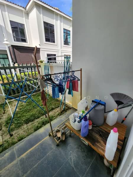 Rumah Teres 2 Tingkat untuk Dijual di Kota Masai (Pasir Gudang) - Calvin Wong - Exterior - PropertyGuru.com.my