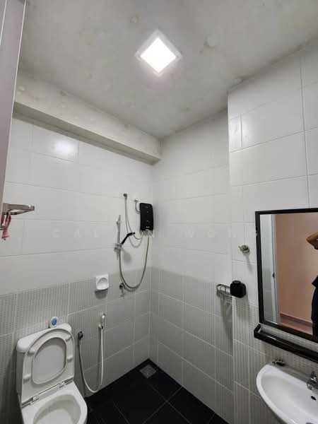 Rumah Teres 2 Tingkat untuk Dijual di Kota Masai (Pasir Gudang) - Calvin Wong - Bathroom - PropertyGuru.com.my