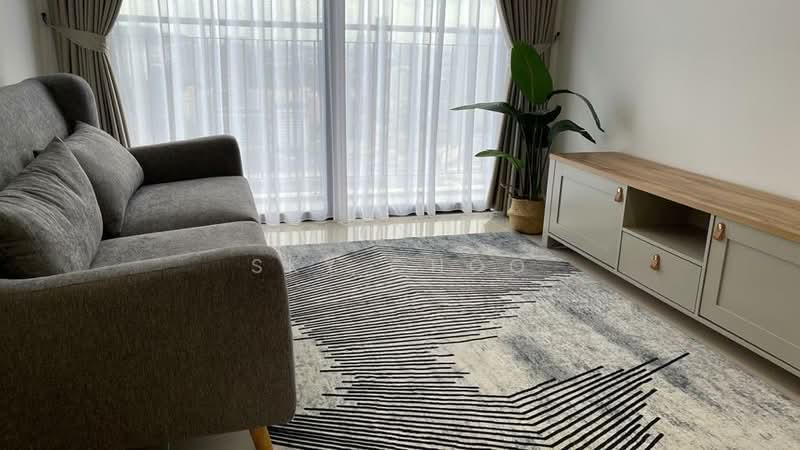 Servis Apartment untuk Disewa di Sunway Velocity TWO - Sky Choo - Living Room - PropertyGuru.com.my