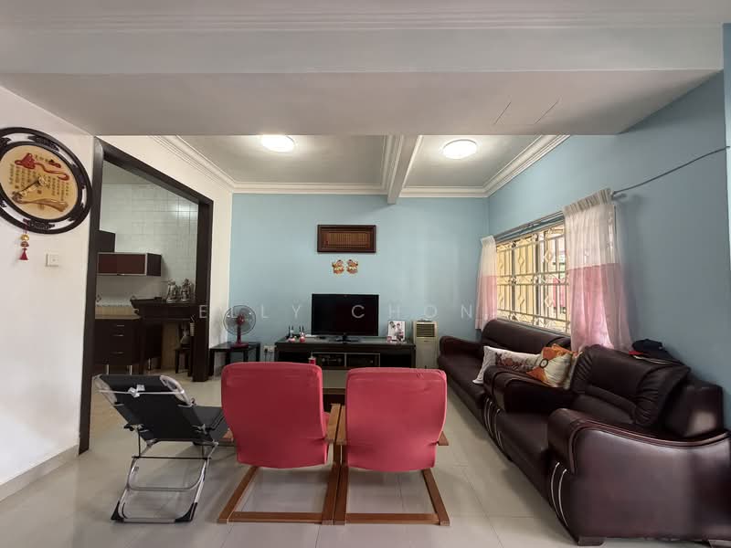 Rumah Bandar untuk Dijual di Taman Lagenda Mas - Elly Chong - Living Room - PropertyGuru.com.my