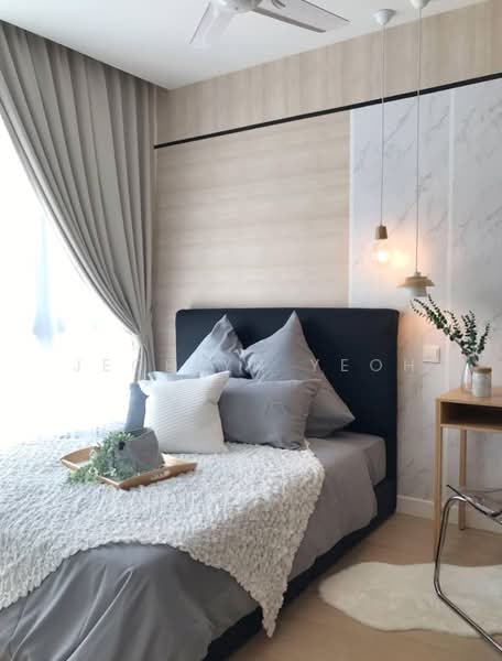 Service Residence for Sale at The Grand @ Kelana Damansara Suite - Jecelyn Yeoh - Bedroom - PropertyGuru.com.my