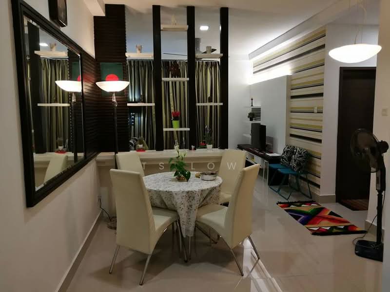 Kondominium untuk Dijual di Shaftsbury Residence - TS Low - Dining Room - PropertyGuru.com.my