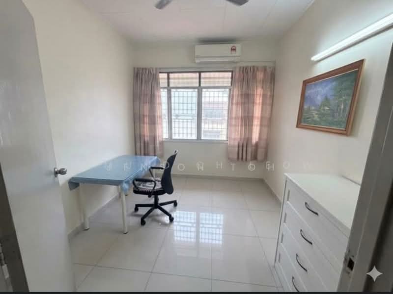 2-storey Terraced House for Sale in Batu Caves (Selangor) - Jenson Toh - Study - PropertyGuru.com.my