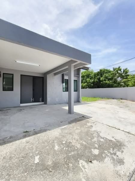 Rumah Teres 1 Tingkat untuk Dijual di Taman Sentosa (Johor Bahru) - Herry Goh - Exterior - PropertyGuru.com.my